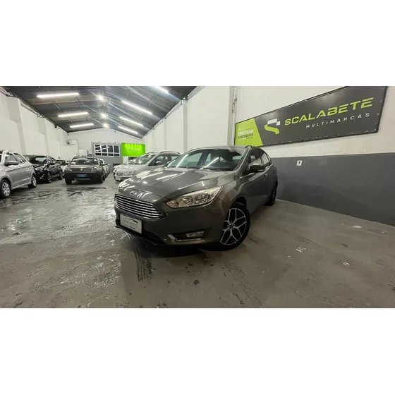 Ford Focus Focus Hatch Titanium 2.0 Powershift