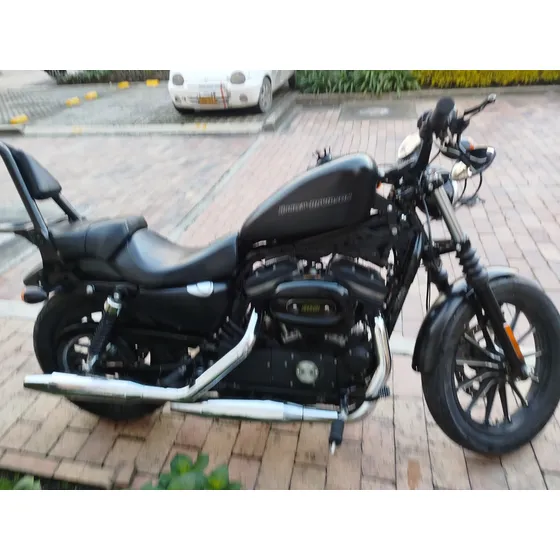 Harley Davidson Iron 883