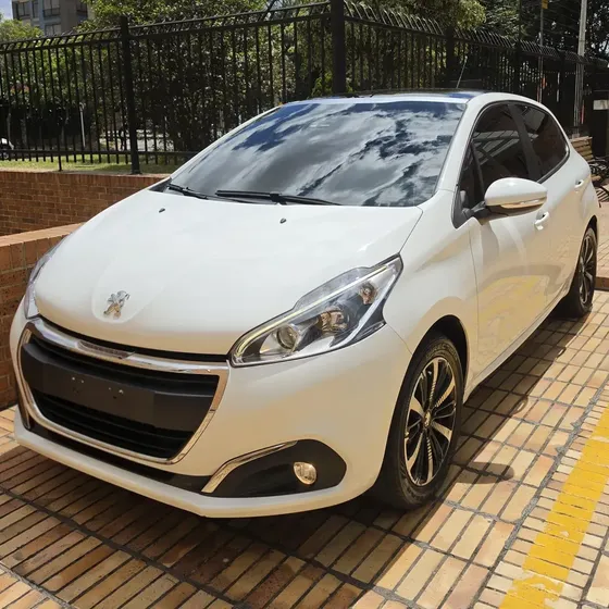 Peugeot 208 2019 1.6 Allure Vti