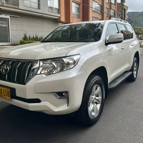 Toyota Prado 2024 4.0 Txl