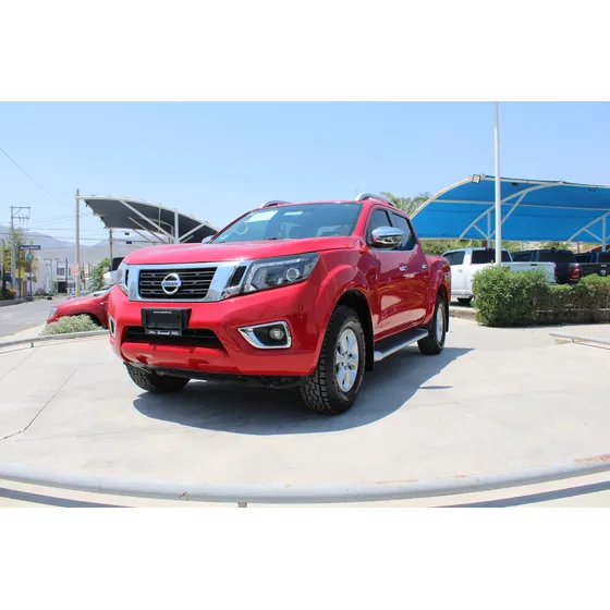 Nissan Frontier Y Np 300 Frontier Pick-up! 4 Pts. Platinum Le, Doble Cab., 2.5l, Tm6, A/ac., Piel, F. Led, Ra-18
