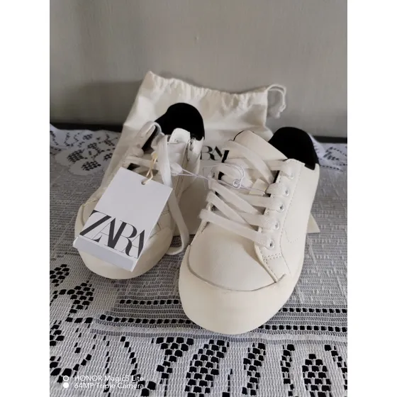 Zapatos Zara Para Niño Talla 29,  Totalmente Nuevos