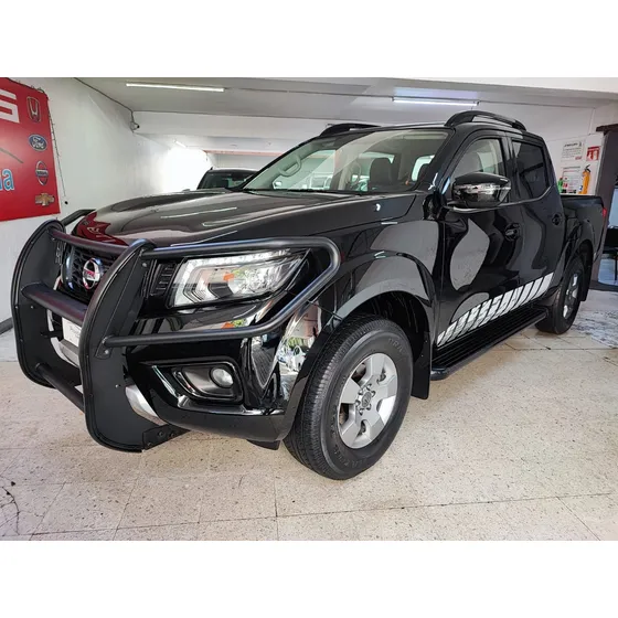 Nissan Np300 Frontier 2.5 Le Aa Mt
