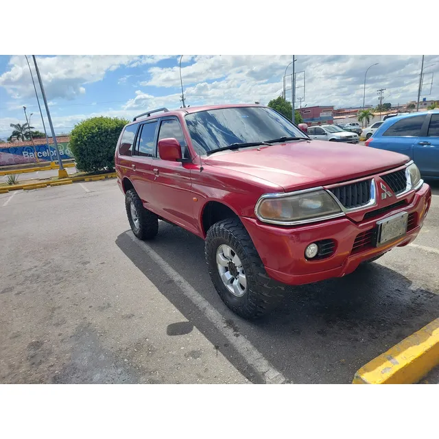 Mitsubishi Montero Sport
