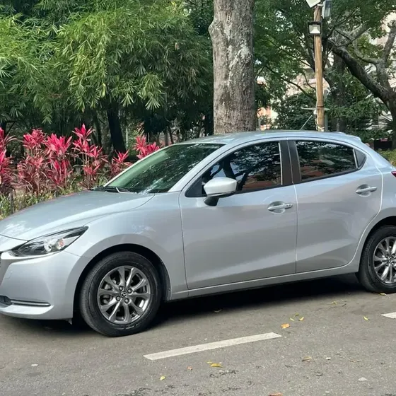 Mazda 2 2021 1.10 Touring Aut