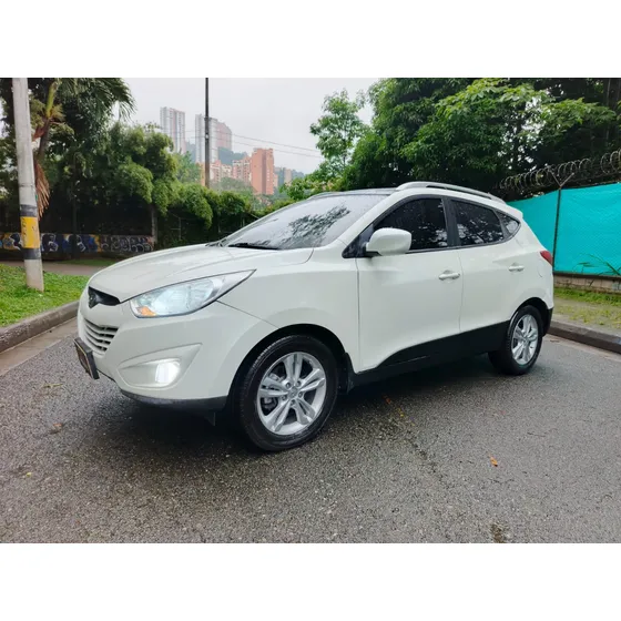 Hyundai Tucson Ix-35 4x4 Automática Limited Dvd Luces Led Hermosa Vencambio