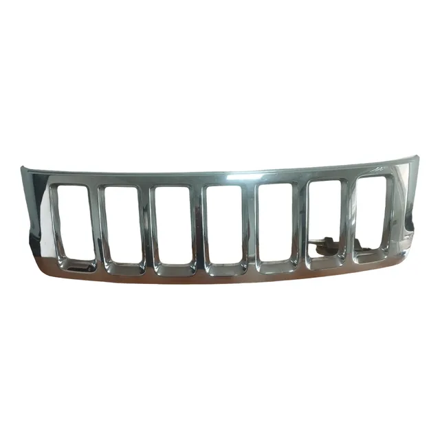 Parrilla Jeep Grand Cherokee 99/03 Usada Con Detalle 