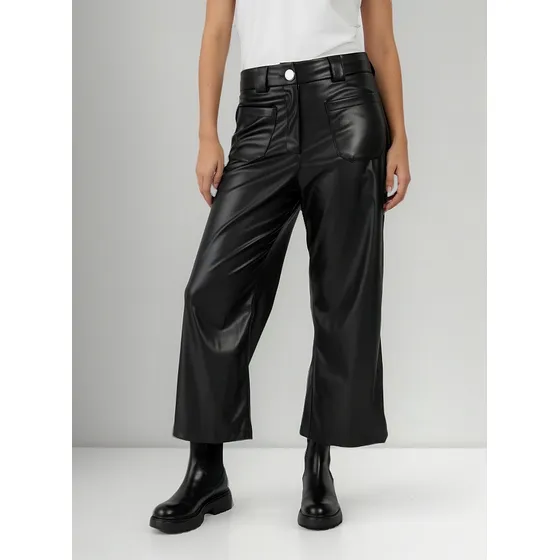 Pantalon Simil Cuerina Recto Ancho Talles