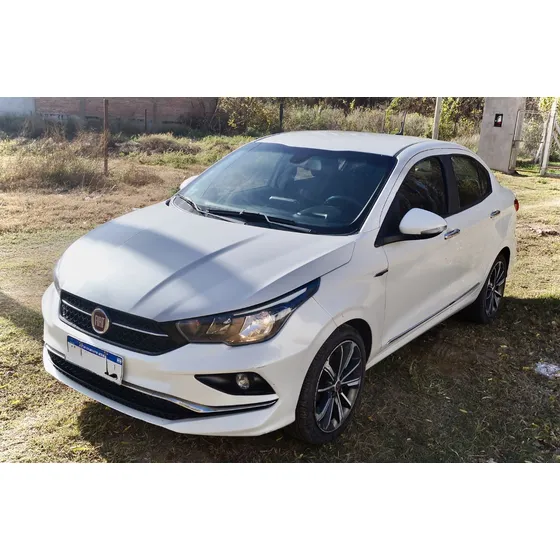 Fiat Cronos 1.8 16v Precision