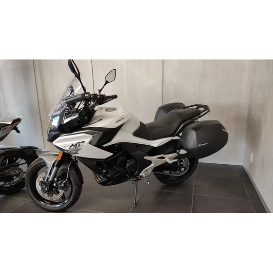 Motocicleta Cfmoto 700mt Mod. 2025