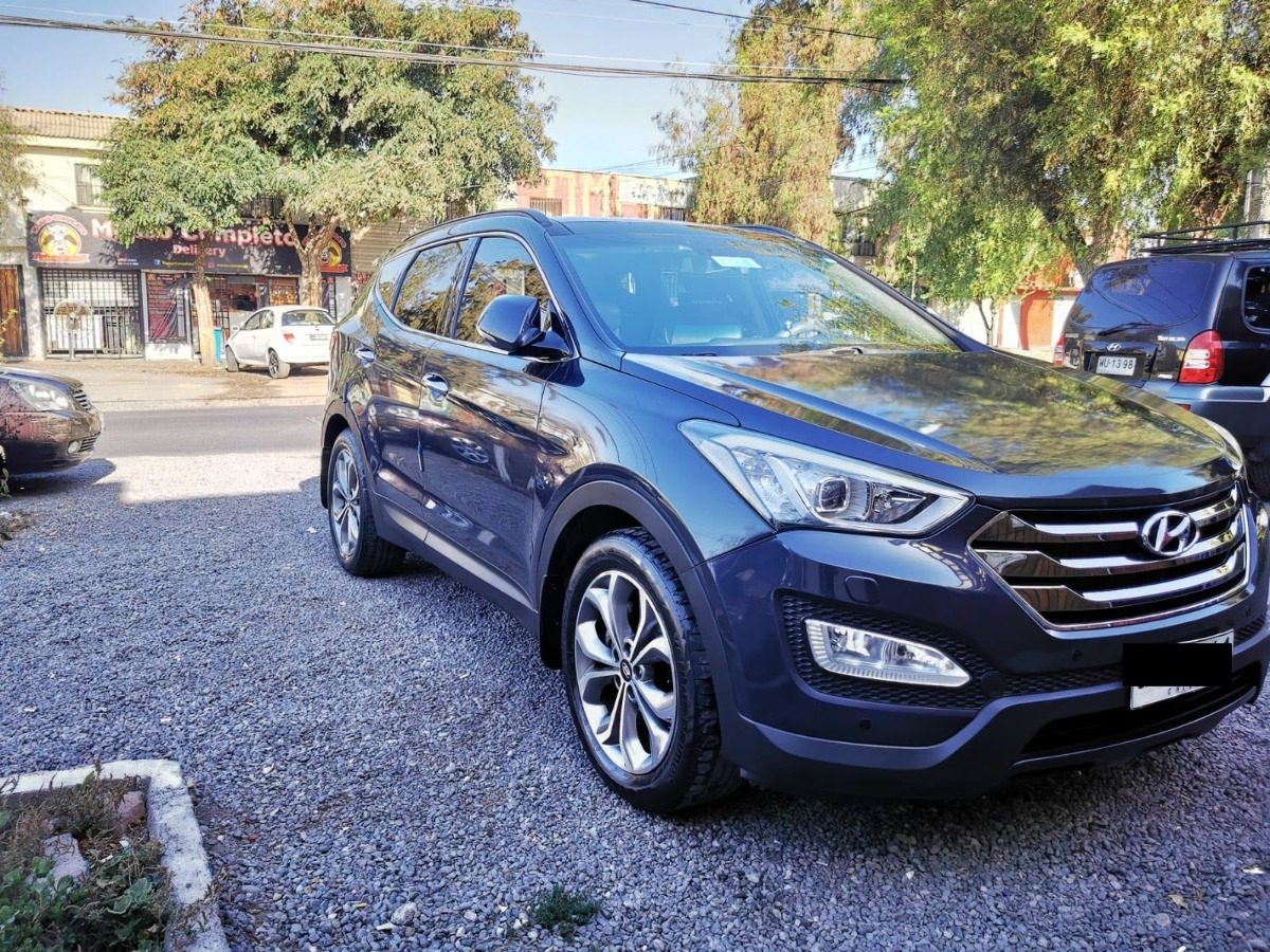 Hyundai Grand Santa Fe