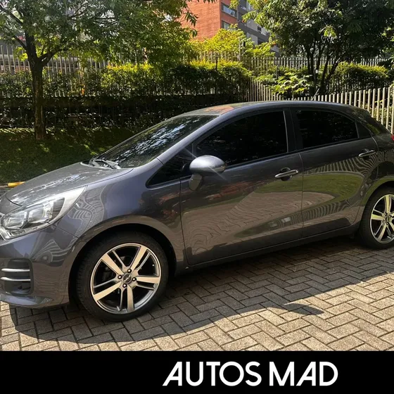 Kia Rio 2016 Spice R At