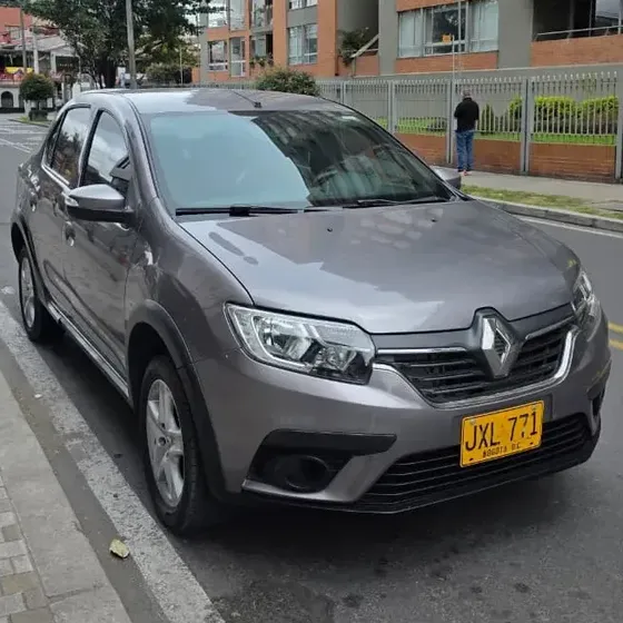 Renault Logan 2022 1.6 Expression / Life +