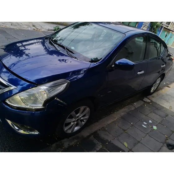 Nissan Versa 1.6 Advance Mt
