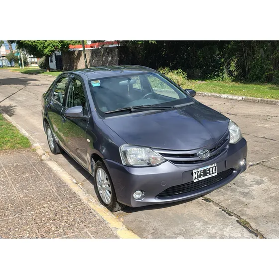 Toyota Etios 1.5 Sedan Xls