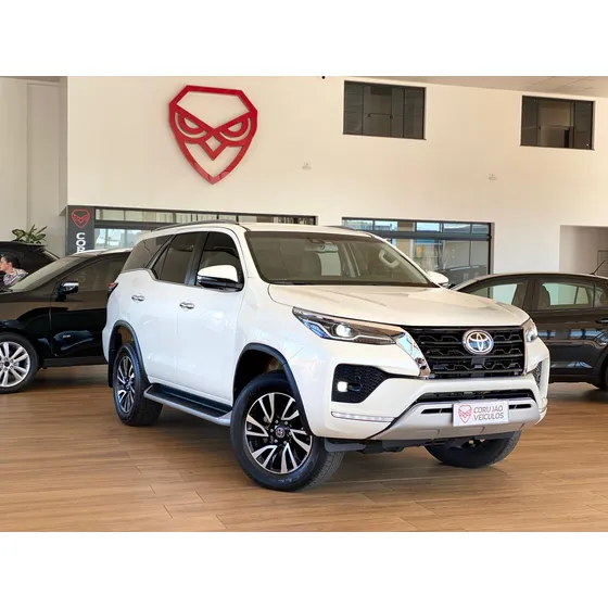 Toyota Sw4 2.8 Tdi Srx 7l 4x4 Aut. 5p 204 Hp