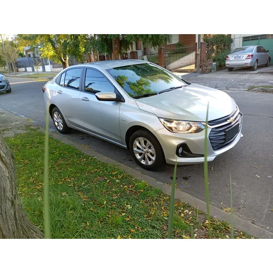 Chevrolet Onix Plus 1.2 Lt