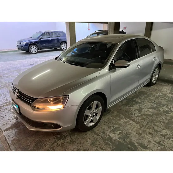 Volkswagen Vento 2.5 Advance Plus 170cv