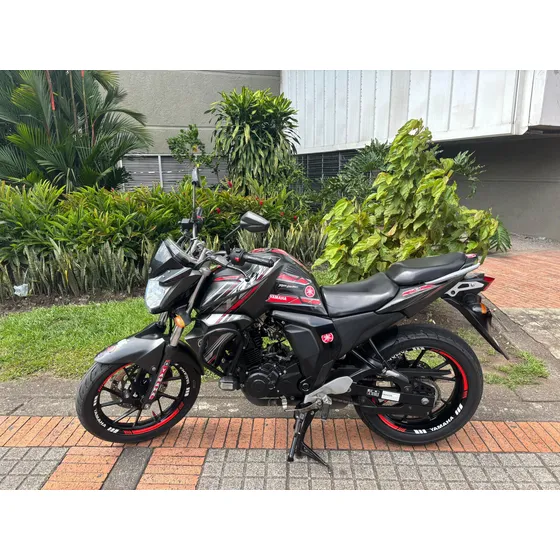 Yamaha Fz 2.0   Único Dueño Modelo 2022 2 Llaves