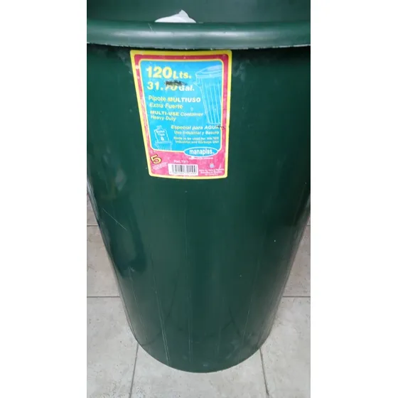 Tobo Plástico 120 Lts Con Tapa