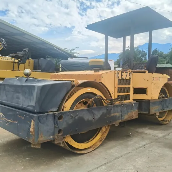 Compactador Cat 1992
