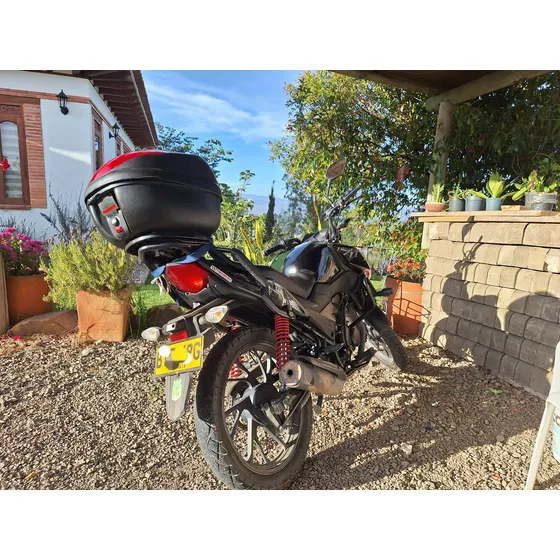 Vendo Hermosa Moto Honda Cb125f Modelo 2023 Único Dueño
