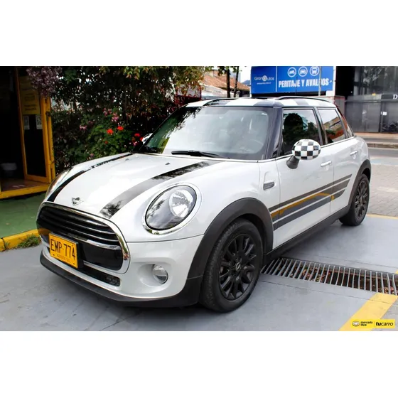 Mini Cooper 1.5 Turbo At