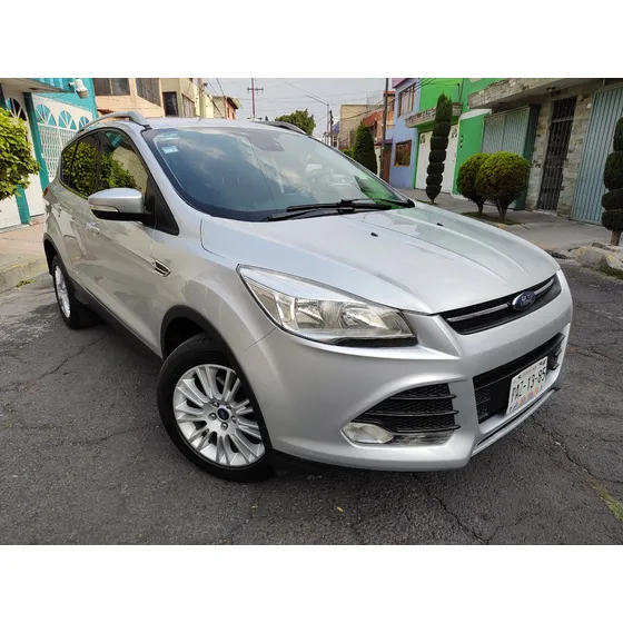 Ford Escape 2.5 Trend Advance At