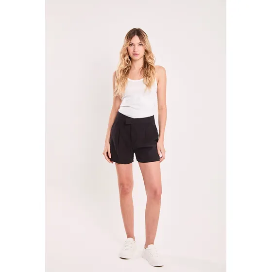 Short Tiro Medio  Cintura Alargada Negro Koxis Mujer