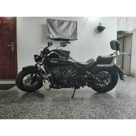Motocicleta De Cochera En Excelentes Condiciones