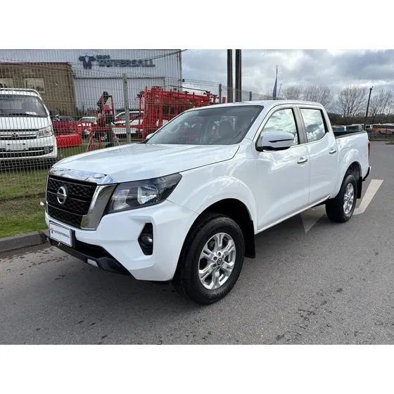 Nissan Navara 2.3 Xe Dc 4x2