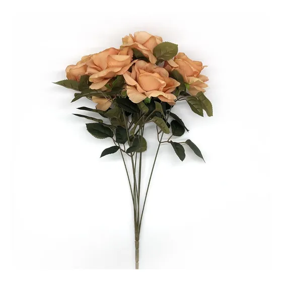 1 Buque Rosas Com 7 Flores Folhas Complementos Coloridas