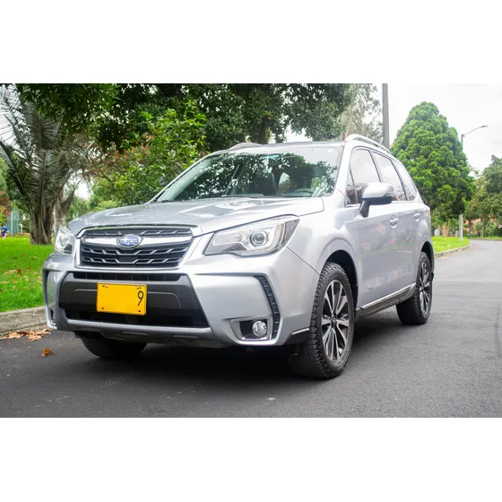 Subaru Forester 2.0 Xt
