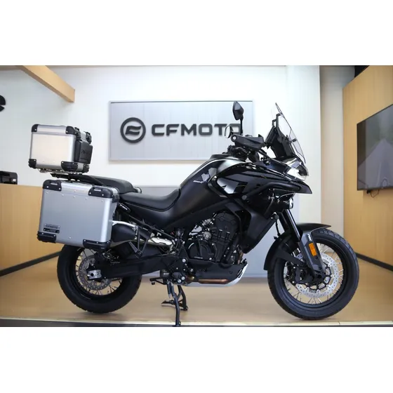 Cf Moto Mt 800 Explore (no Triumph Tiger No Bmw Gs)