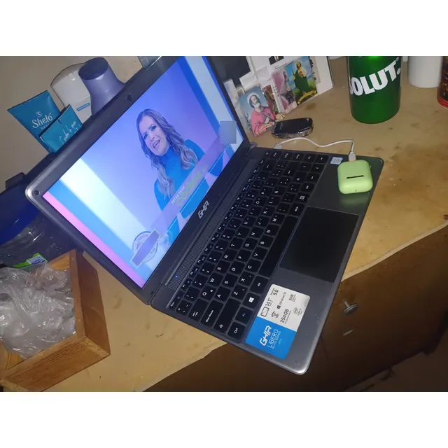 Computadoras Portátil Marca Guia Modelo Lf13h