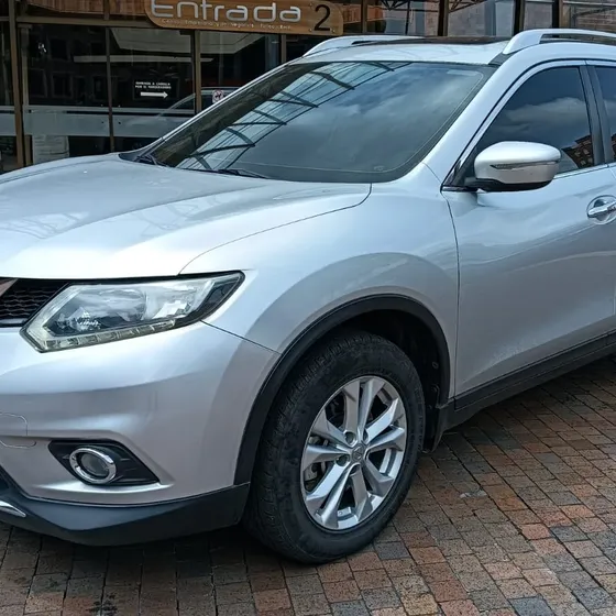 Nissan X-trail T32 2015 2.5 Advance