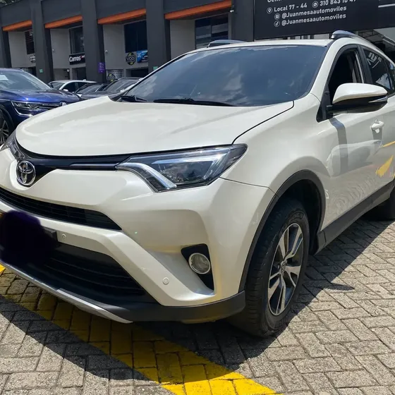 Toyota Rav4 2018 2.0 Street