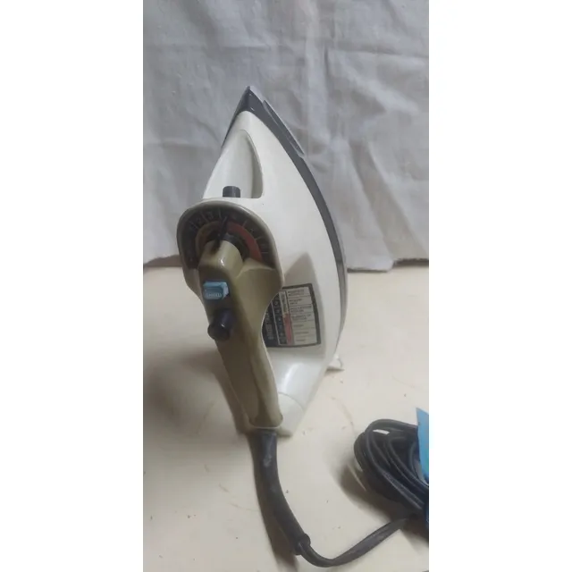 Plancha Black & Decker Usada 