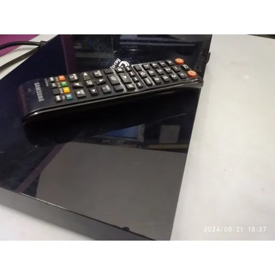 Bluray  Samsung Bd F5500  Com Controle