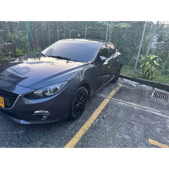 Mazda 3 2.0 Touring
