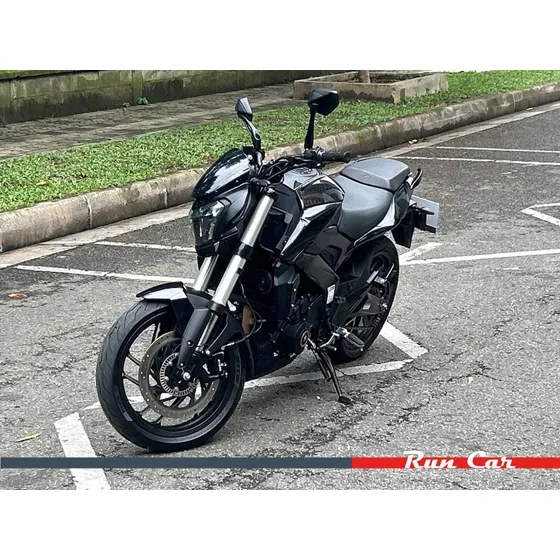 Bajaj Dominar D400 2023