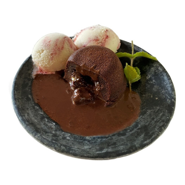 Prato Raso Em Pedra Sabão 23 Cm De Diâmetro Prato Raso Em Pedra Sabão 23 Cm De Diâmetro