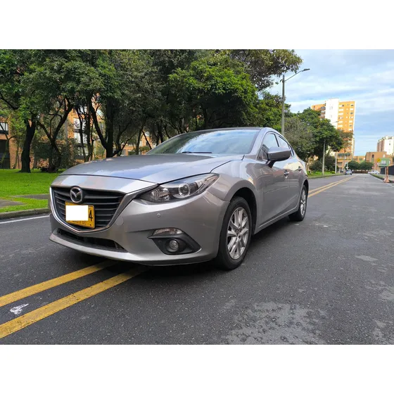 Mazda 3 2.0 Touring At