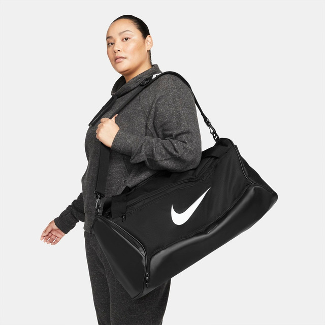 Bolsa Nike Brasilia 9.5 Unissex Bolsa Nike Brasilia 9.5 Unissex