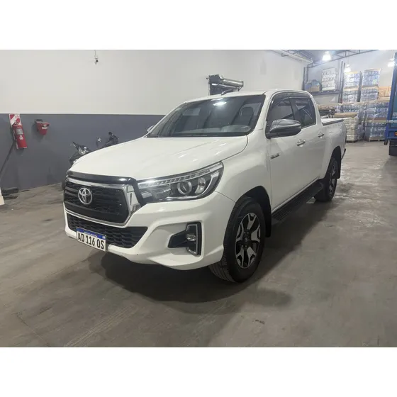 Toyota Hilux Pick-up 2.8 Cd Srx 177cv 4x2 At