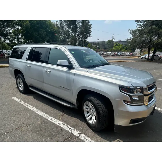 Chevrolet Suburban 5.3 Lt V8 Piel 2da Banca At
