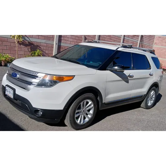 Ford Explorer 4.0 Xlt V6 3er Asiento Sync 4x2 Mt