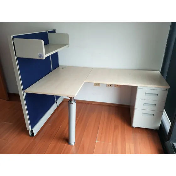 Estación De Trabajo Para Oficina, Vivienda, Usada, Excelente