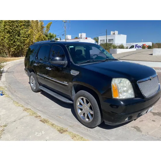 Gmc Yukon 6.2 C Denali 403 Hp 4x4 At