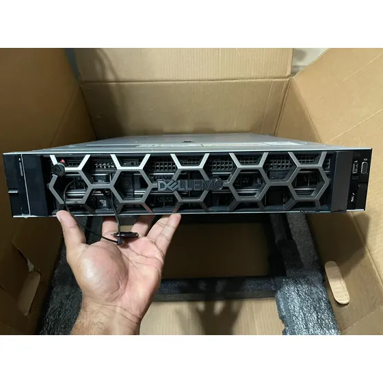 Servidor Dell Poweredge R750xs